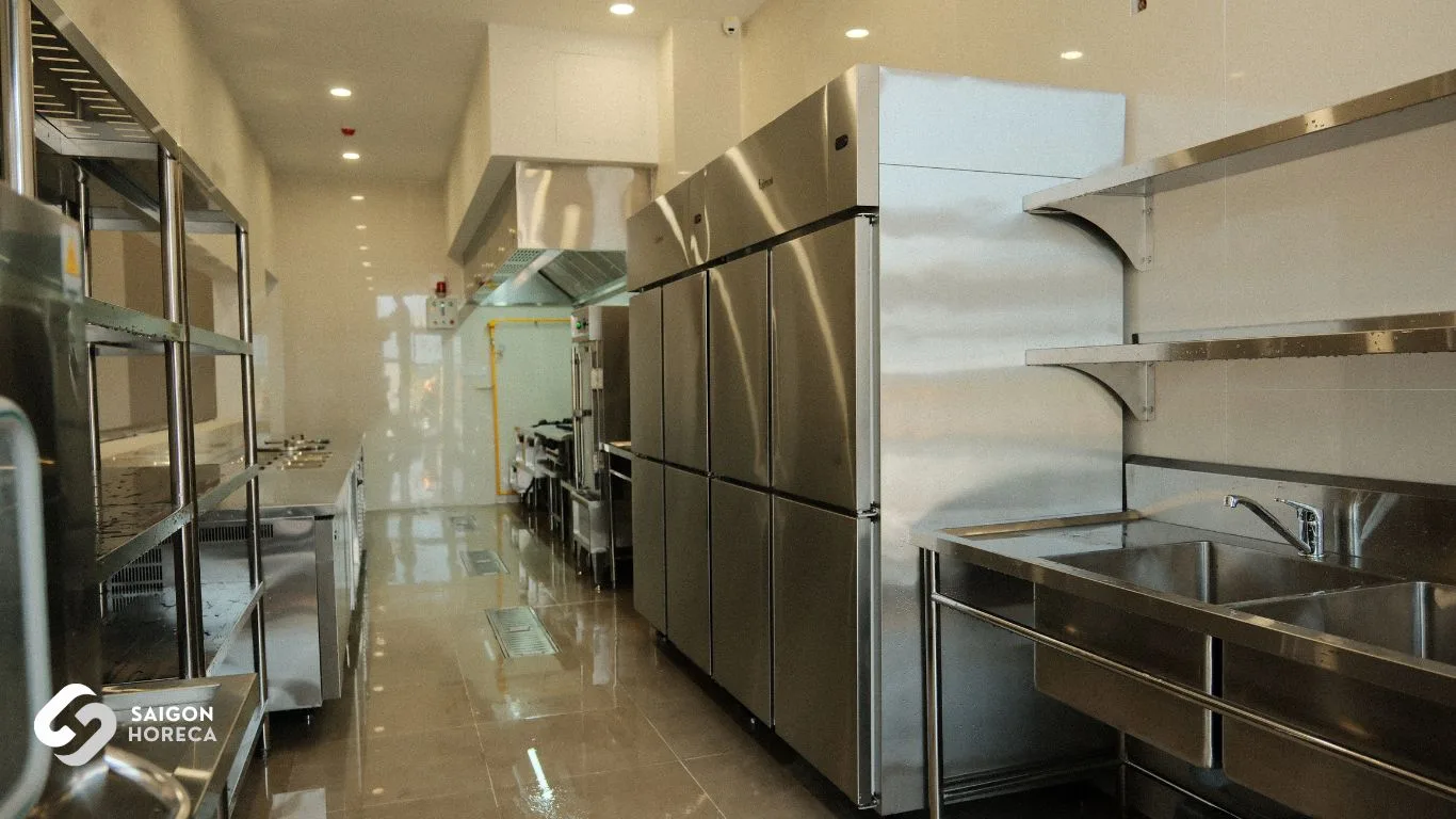 Tủ lạnh công nghiệp bảo quản nguyên liệu tươi sống tại Sheh Fung